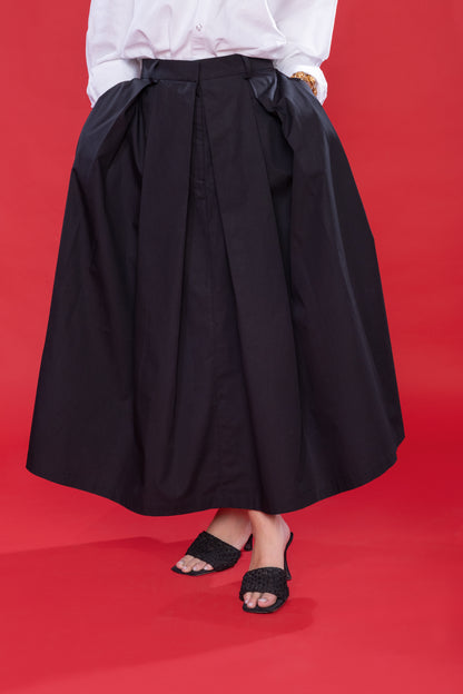Noir Bloom – Box Pleated Midi Skirt