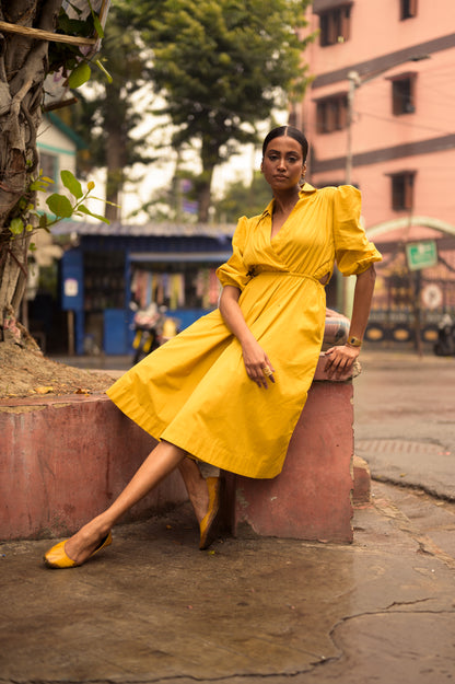 Dalia - Cutout Midi dress with side pockets